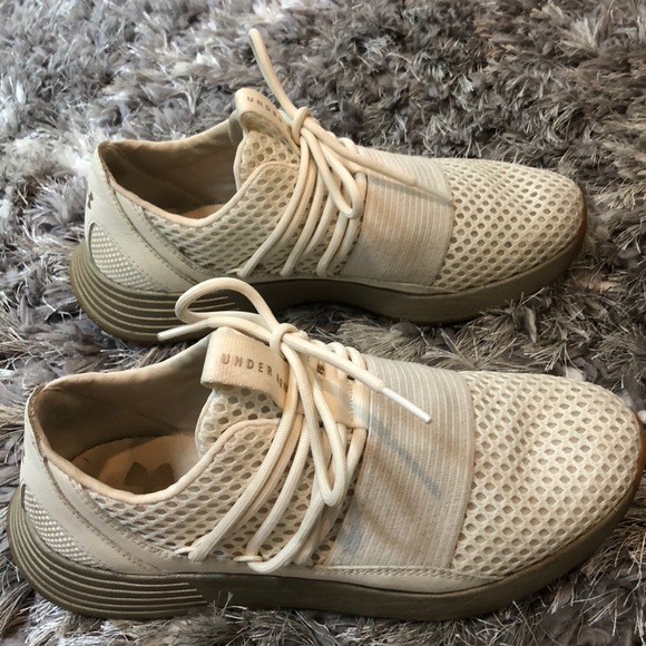 Shoes - Picture 3 of 3